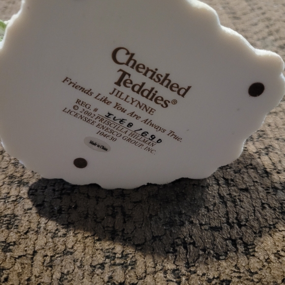 JILLYNNE Cherished Teddies - Picture 2 of 3